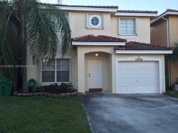 10026 SW 162nd Path, Miami, FL 33196