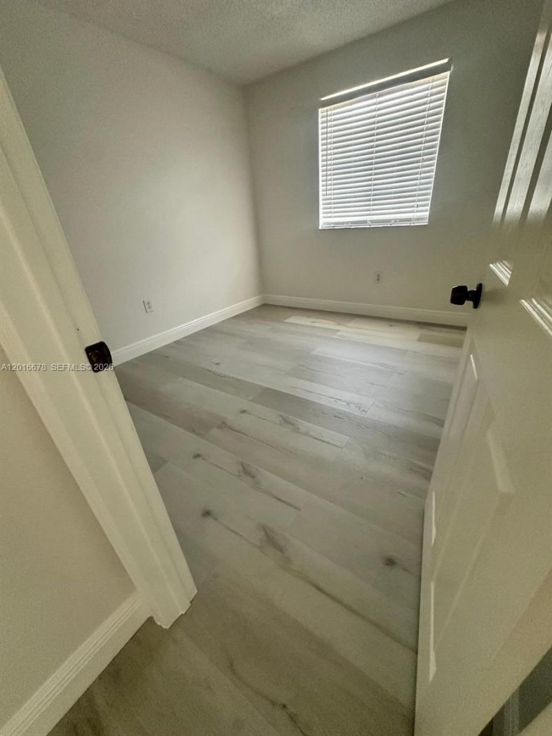 10026 SW 162nd Path, Miami, FL 33196 Photo