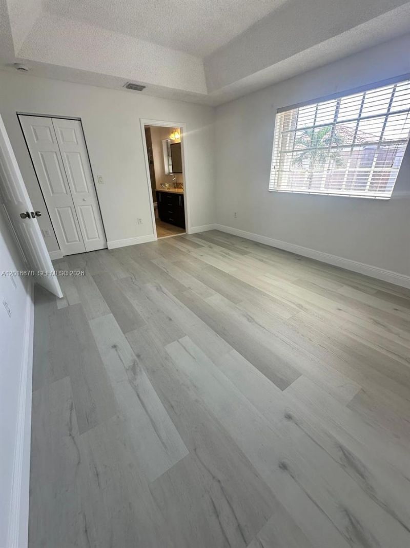 10026 SW 162nd Path, Miami, FL 33196 Photo