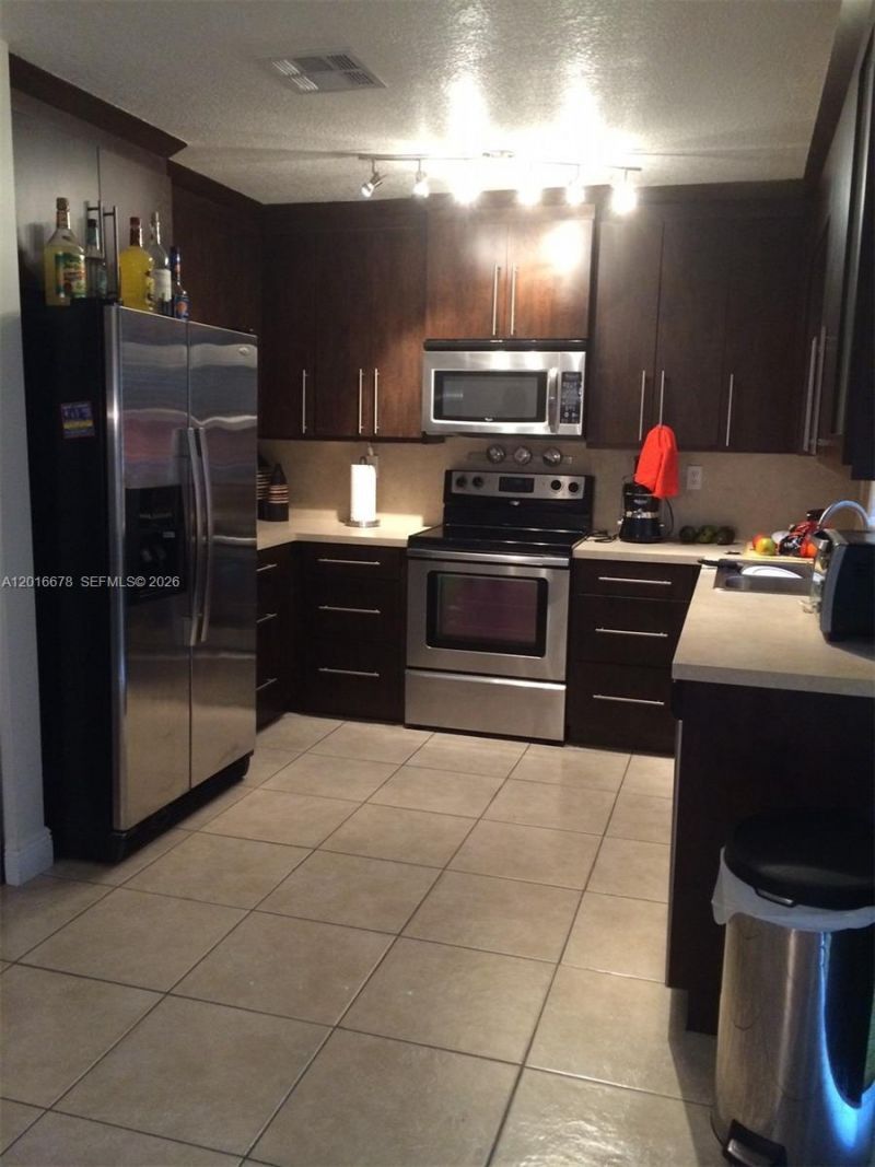 10026 SW 162nd Path, Miami, FL 33196 Photo