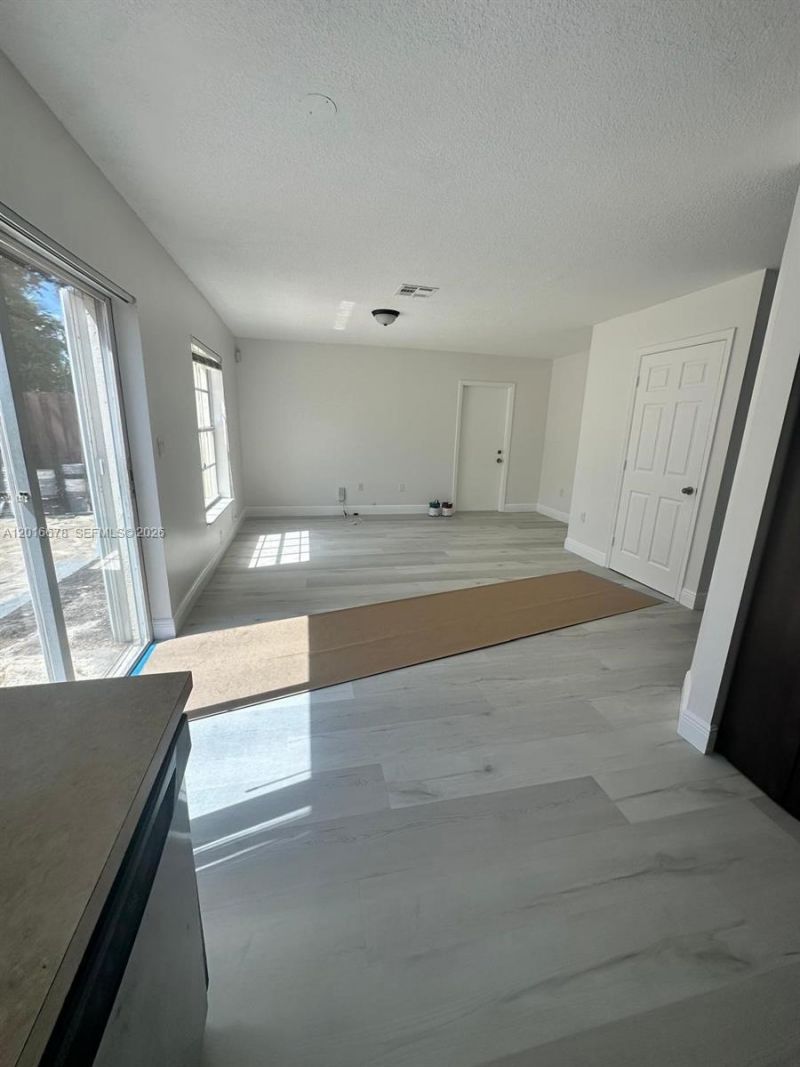 10026 SW 162nd Path, Miami, FL 33196 Photo