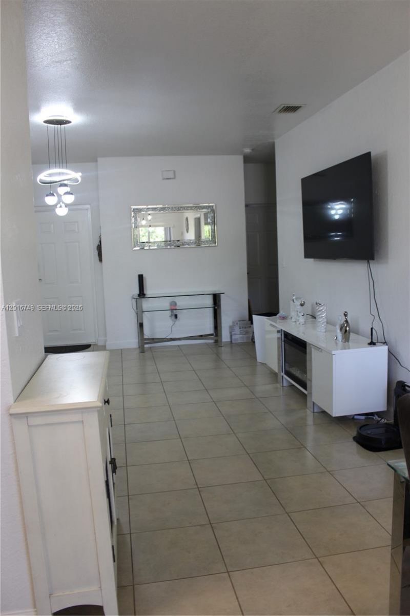 2741 NE 4th St, Unit 103, Homestead, FL 33033 Photo