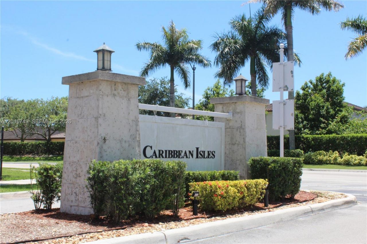 2741 NE 4th St, Unit 103, Homestead, FL 33033 Photo