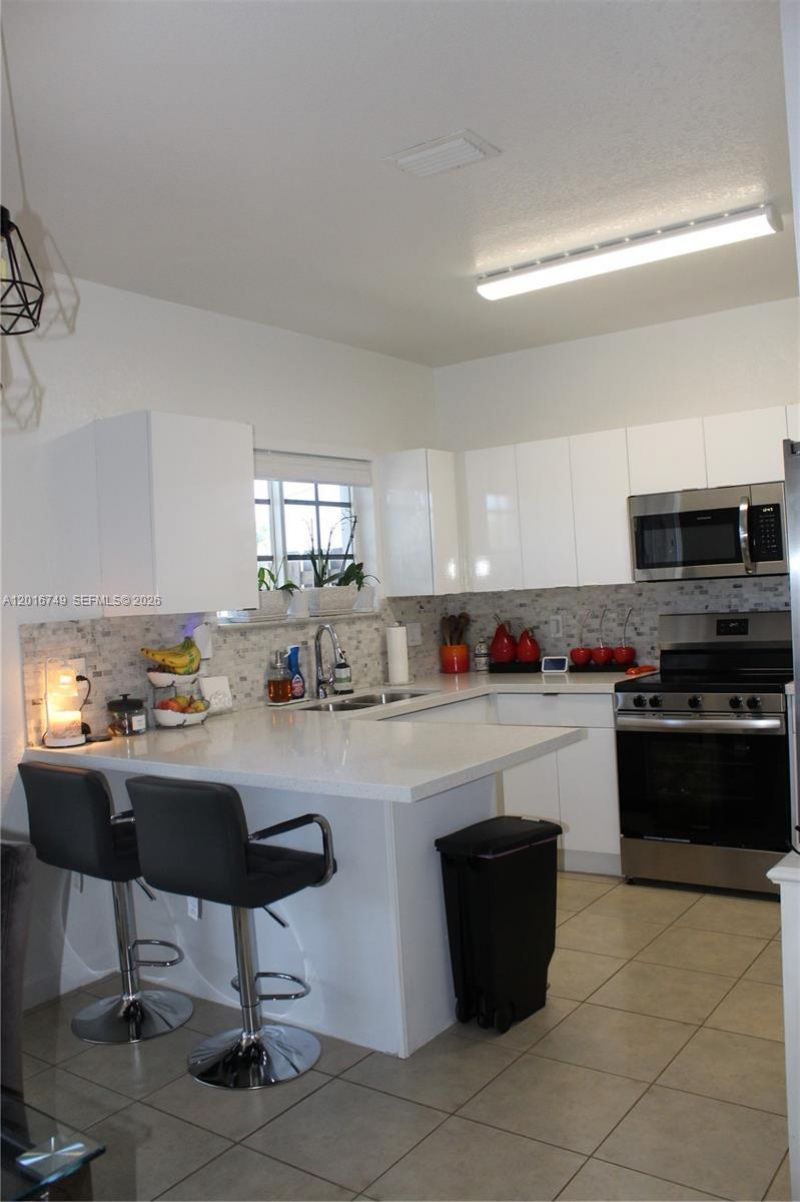 2741 NE 4th St, Unit 103, Homestead, FL 33033 Photo