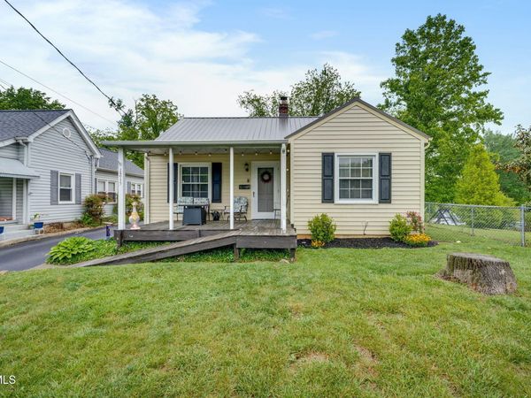 1215 Maryland Avenue, Bristol, TN 37620