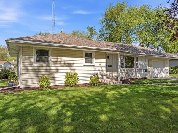 18 ST JOSEPHS LANE, Fond Du Lac, WI 54935
