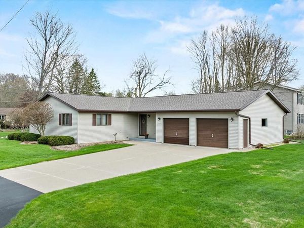 1100 25TH STREET, Marshfield, WI 54449