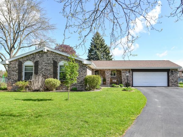 2749 N Butlin Drive, Beloit, WI 53511
