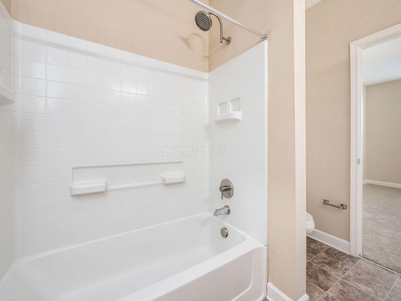 5838 Whitebark Pine Trail , Dublin, OH 43016 Photo 17