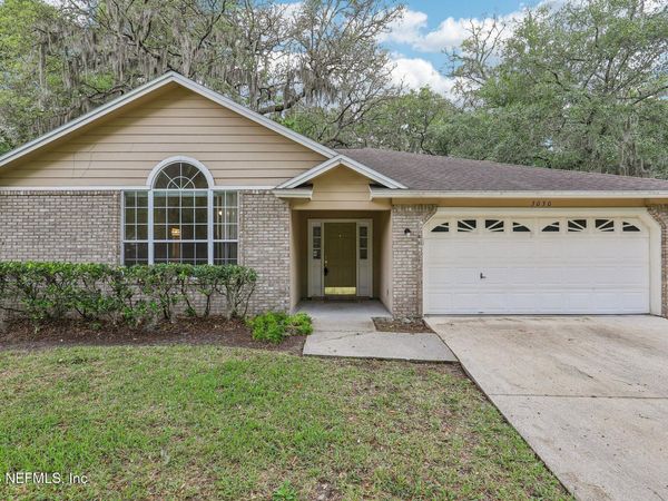3030 SANS PAREIL Street, Jacksonville, FL 32246