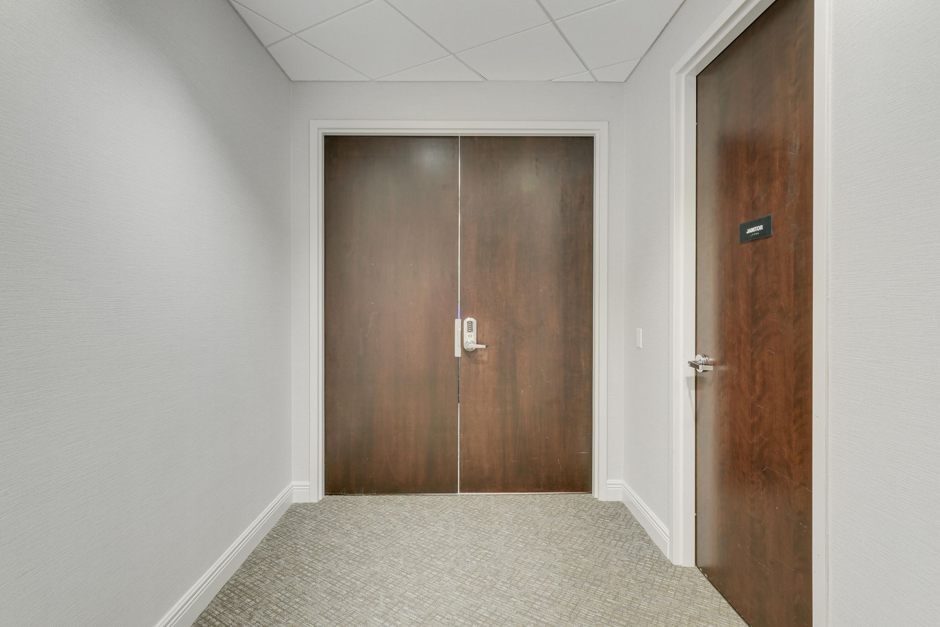 3601 Pga Boulevard, Unit 210, Palm Beach Gardens, FL 33410 Photo