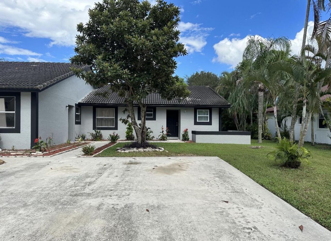 1392 Riverside Circle, Wellington, FL 33414 Photo