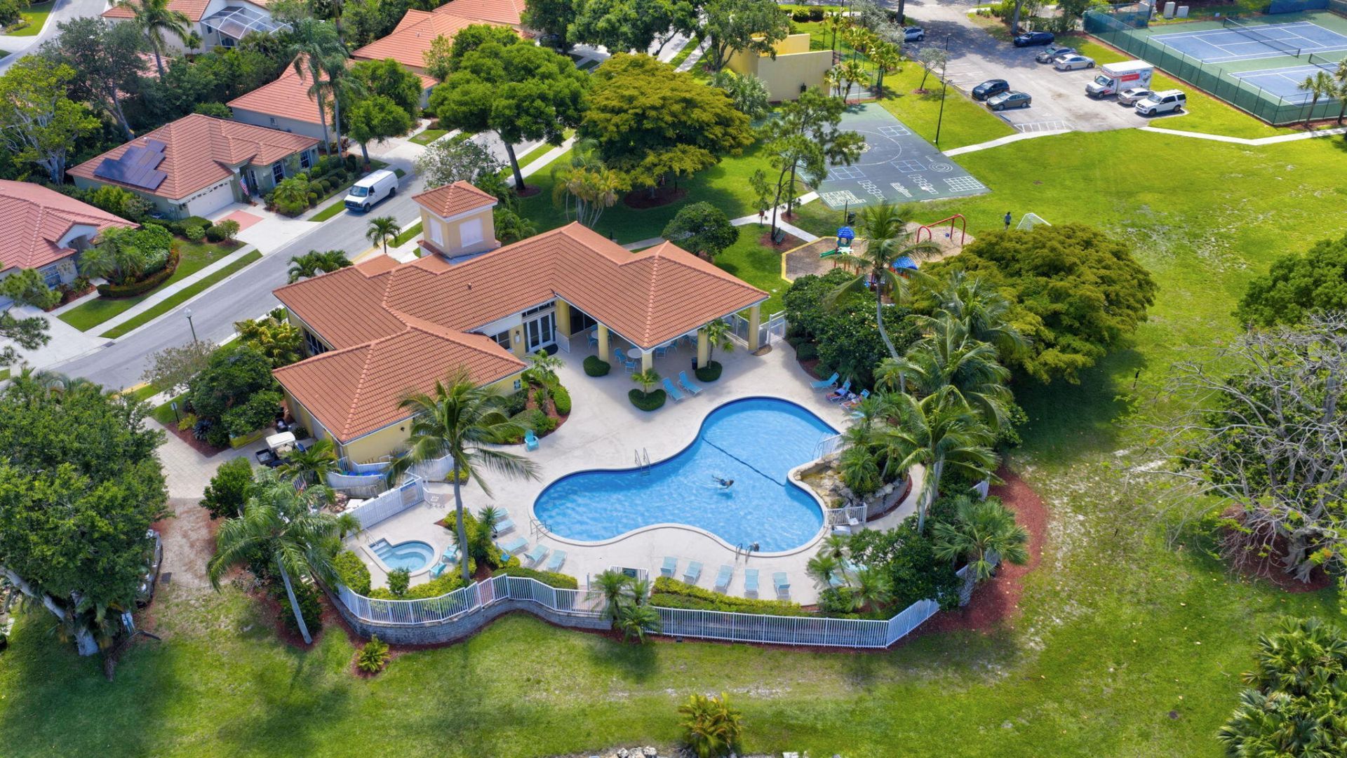 2097 Bonisle Circle, Riviera Beach, FL 33418 Photo