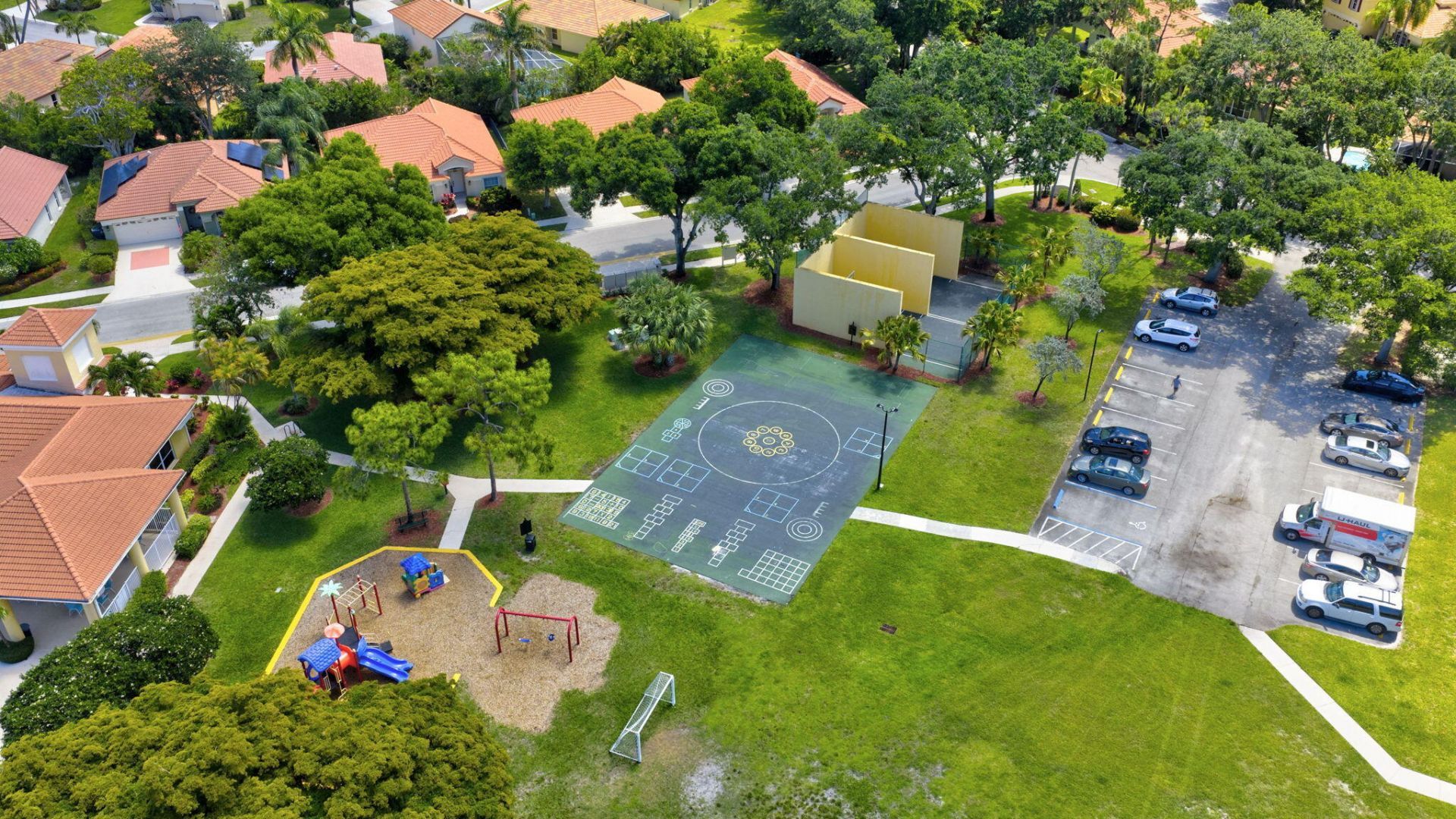 2097 Bonisle Circle, Riviera Beach, FL 33418 Photo
