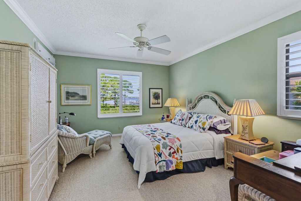2516 NW Seagrass Drive, Unit 8b, Palm City, FL 34990 Photo