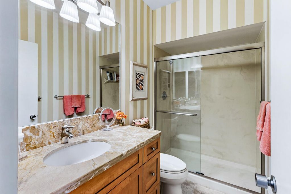 2516 NW Seagrass Drive, Unit 8b, Palm City, FL 34990 Photo