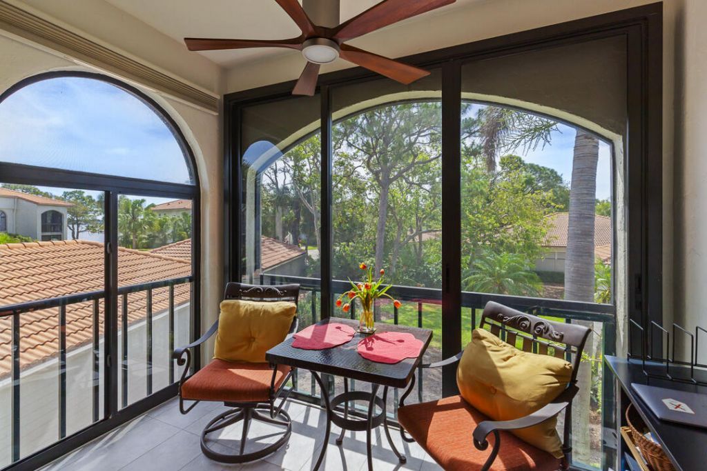 2516 NW Seagrass Drive, Unit 8b, Palm City, FL 34990 Photo