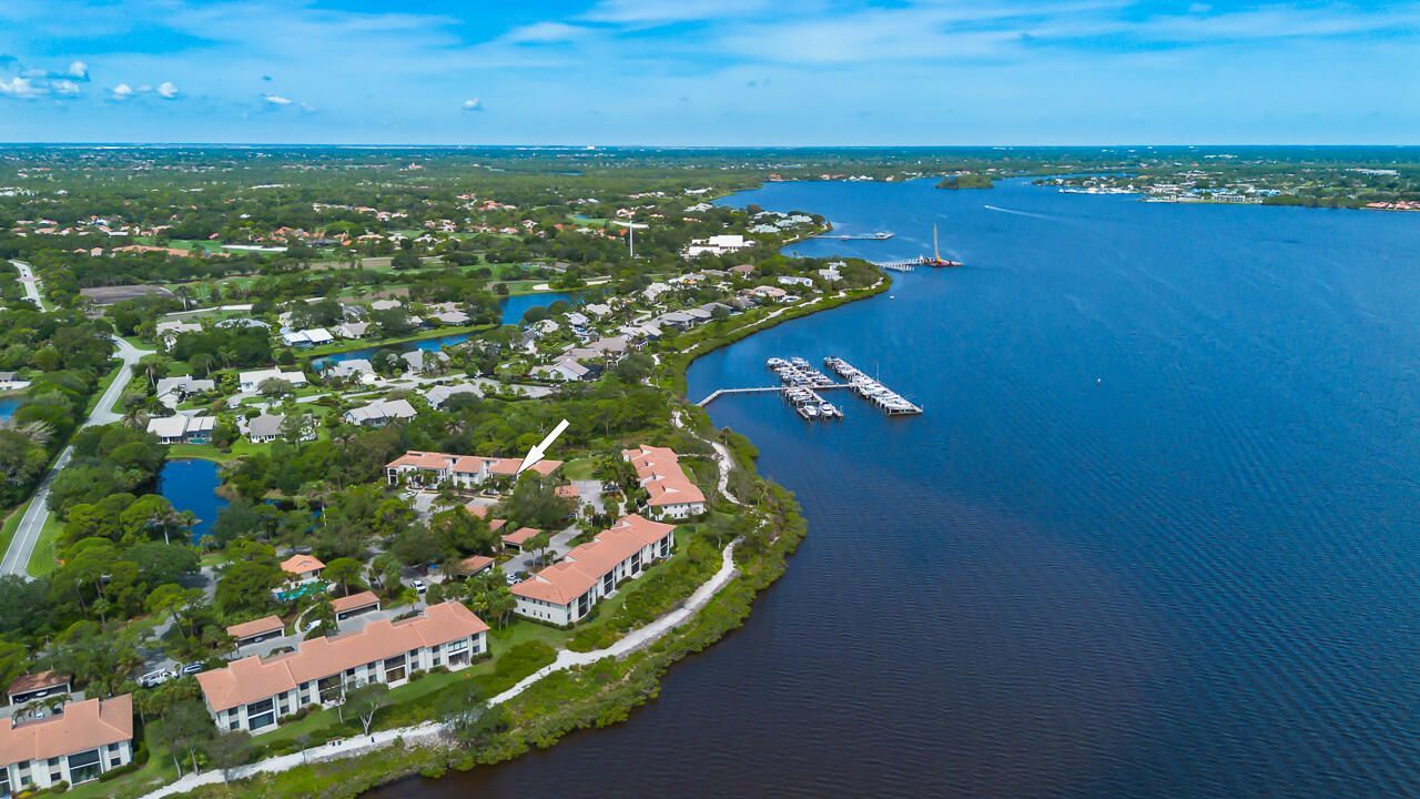 2516 NW Seagrass Drive, Unit 8b, Palm City, FL 34990 Photo