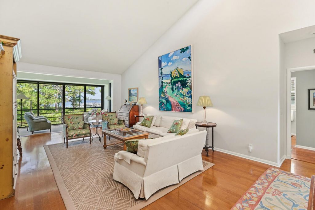 2516 NW Seagrass Drive, Unit 8b, Palm City, FL 34990 Photo