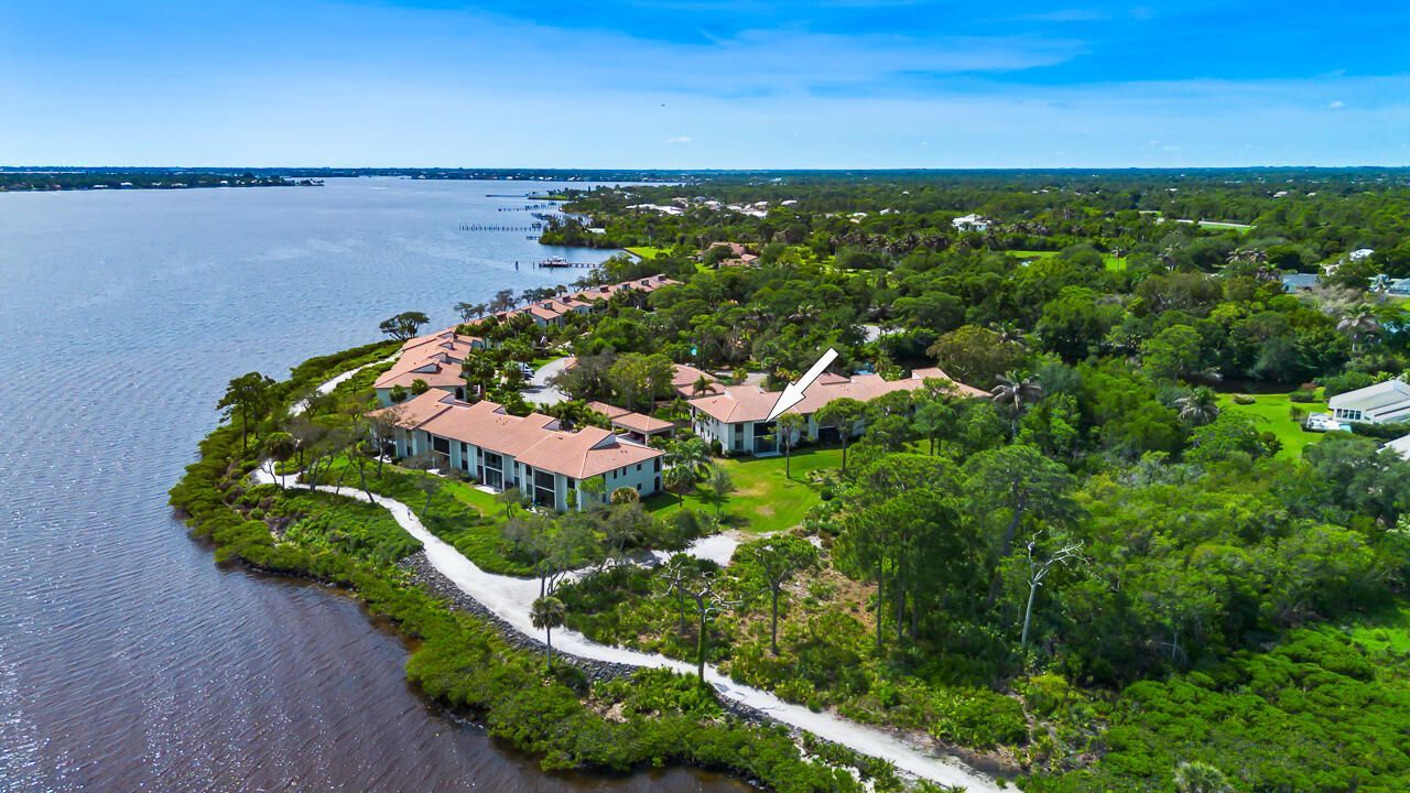 2516 NW Seagrass Drive, Unit 8b, Palm City, FL 34990 Photo
