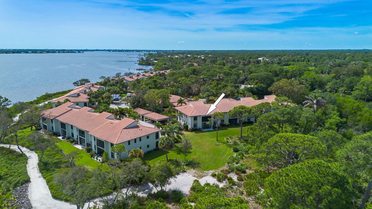 2516 NW Seagrass Drive, Unit 8b, Palm City, FL 34990 Photo