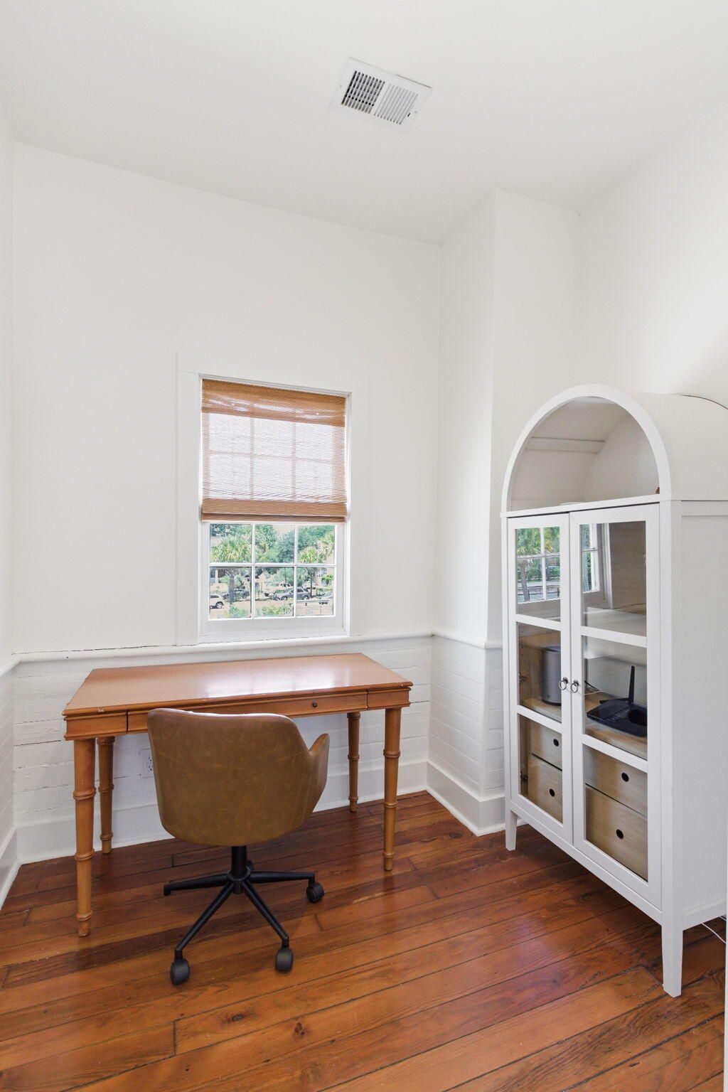 72 Ashe Street Photo 37