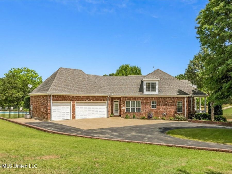 Property Image 37