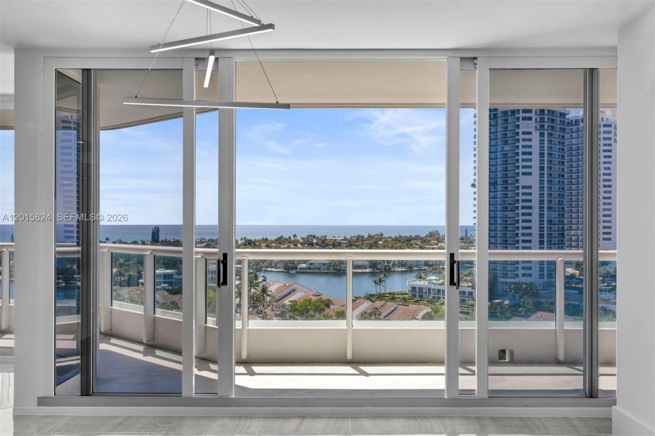 21055 Yacht Club Dr , Unit 1409, Aventura, FL 33180 Photo