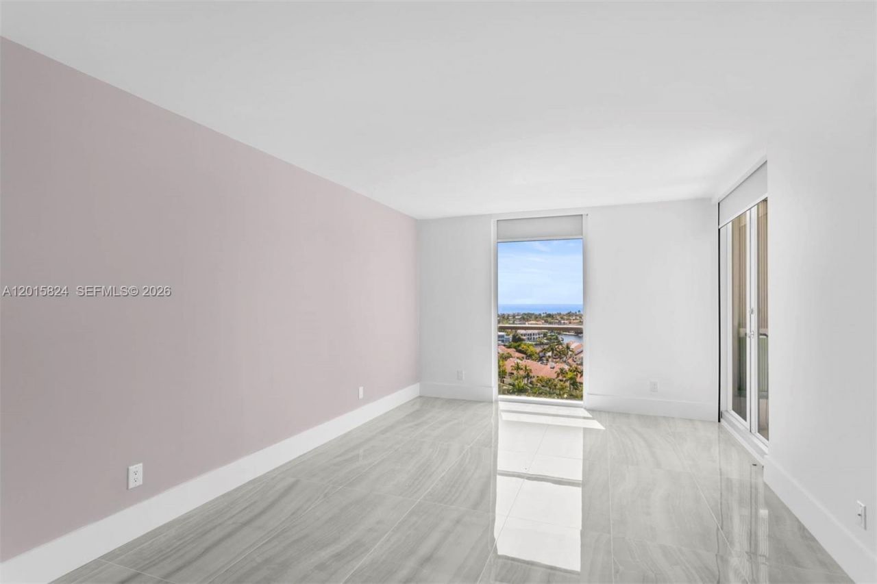 21055 Yacht Club Dr , Unit 1409, Aventura, FL 33180 Photo