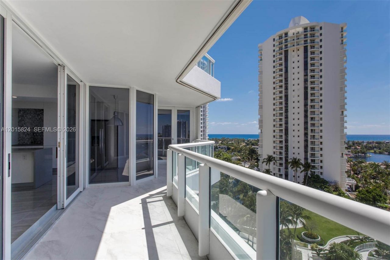 21055 Yacht Club Dr , Unit 1409, Aventura, FL 33180 Photo