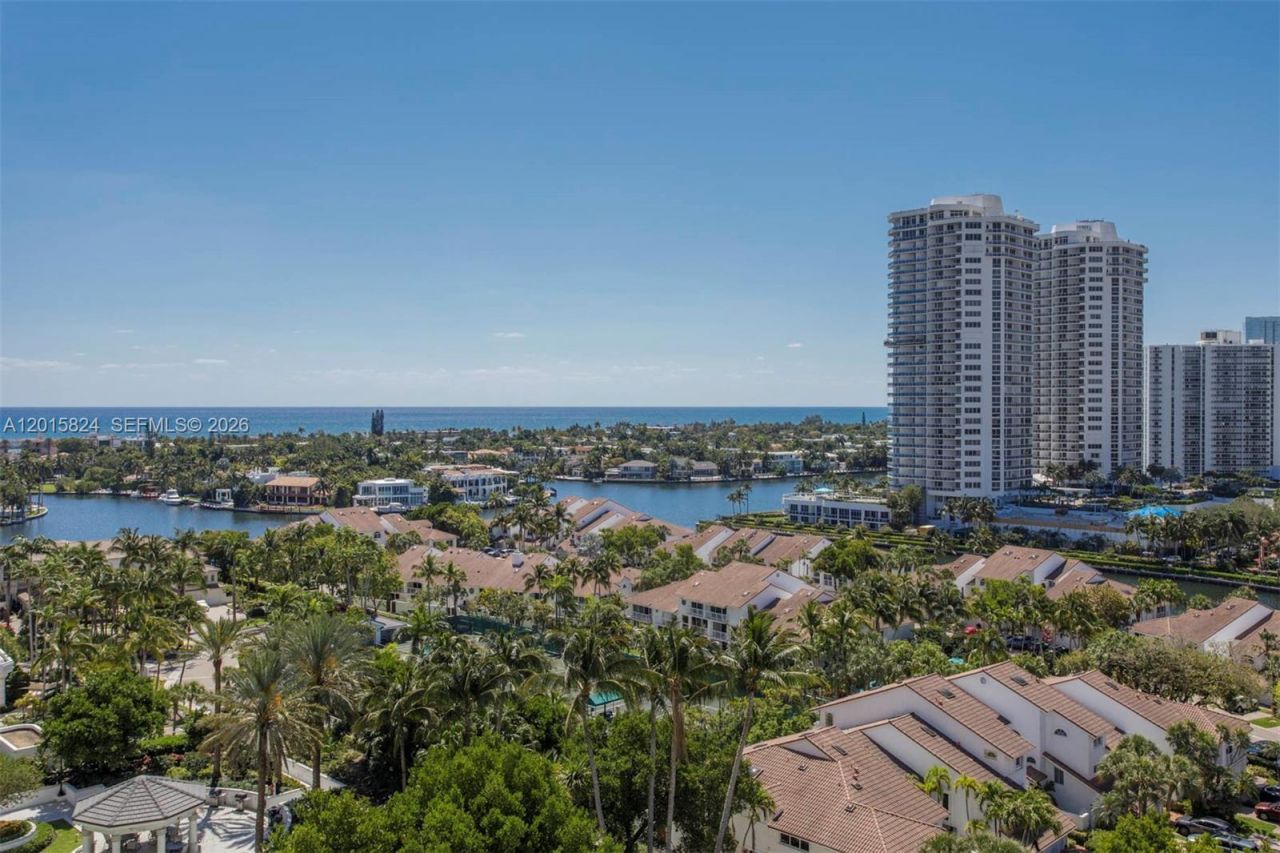 21055 Yacht Club Dr , Unit 1409, Aventura, FL 33180 Photo