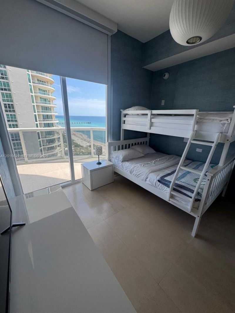 16001 Collins Ave, Unit 1002, Sunny Isles Beach, FL 33160 Photo