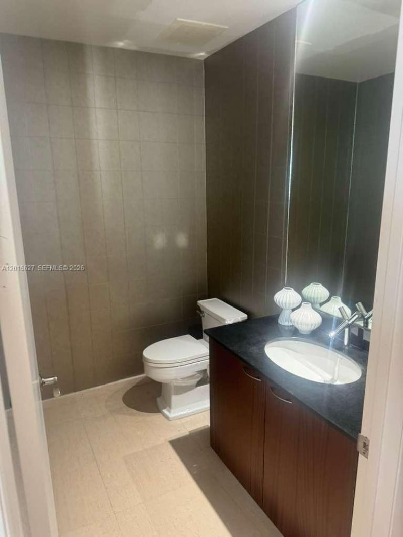 16001 Collins Ave, Unit 1002, Sunny Isles Beach, FL 33160 Photo