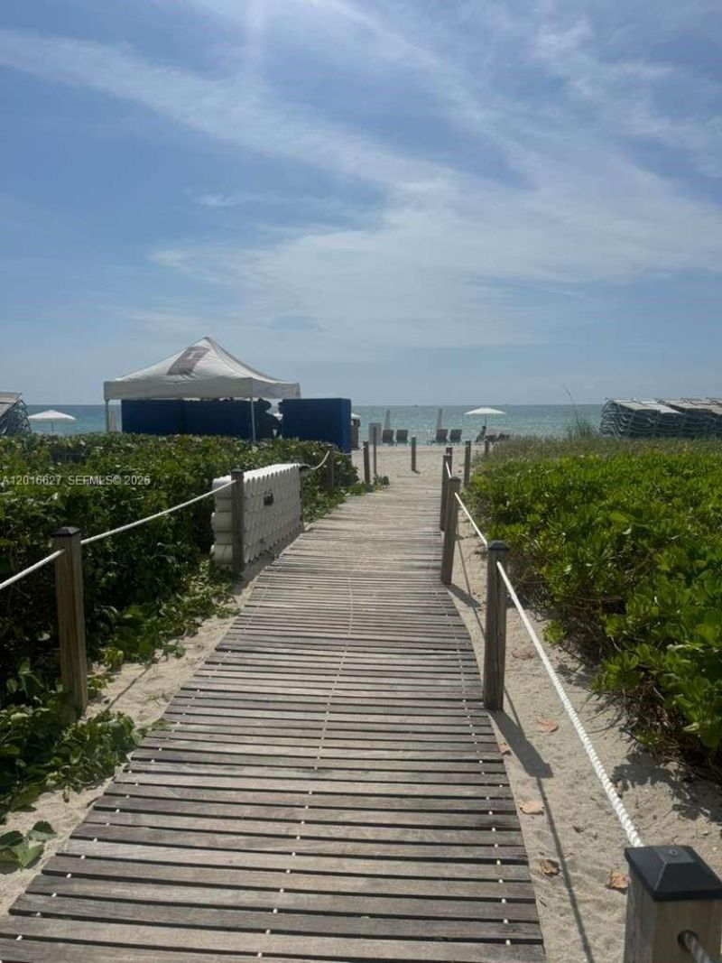 16001 Collins Ave, Unit 1002, Sunny Isles Beach, FL 33160 Photo