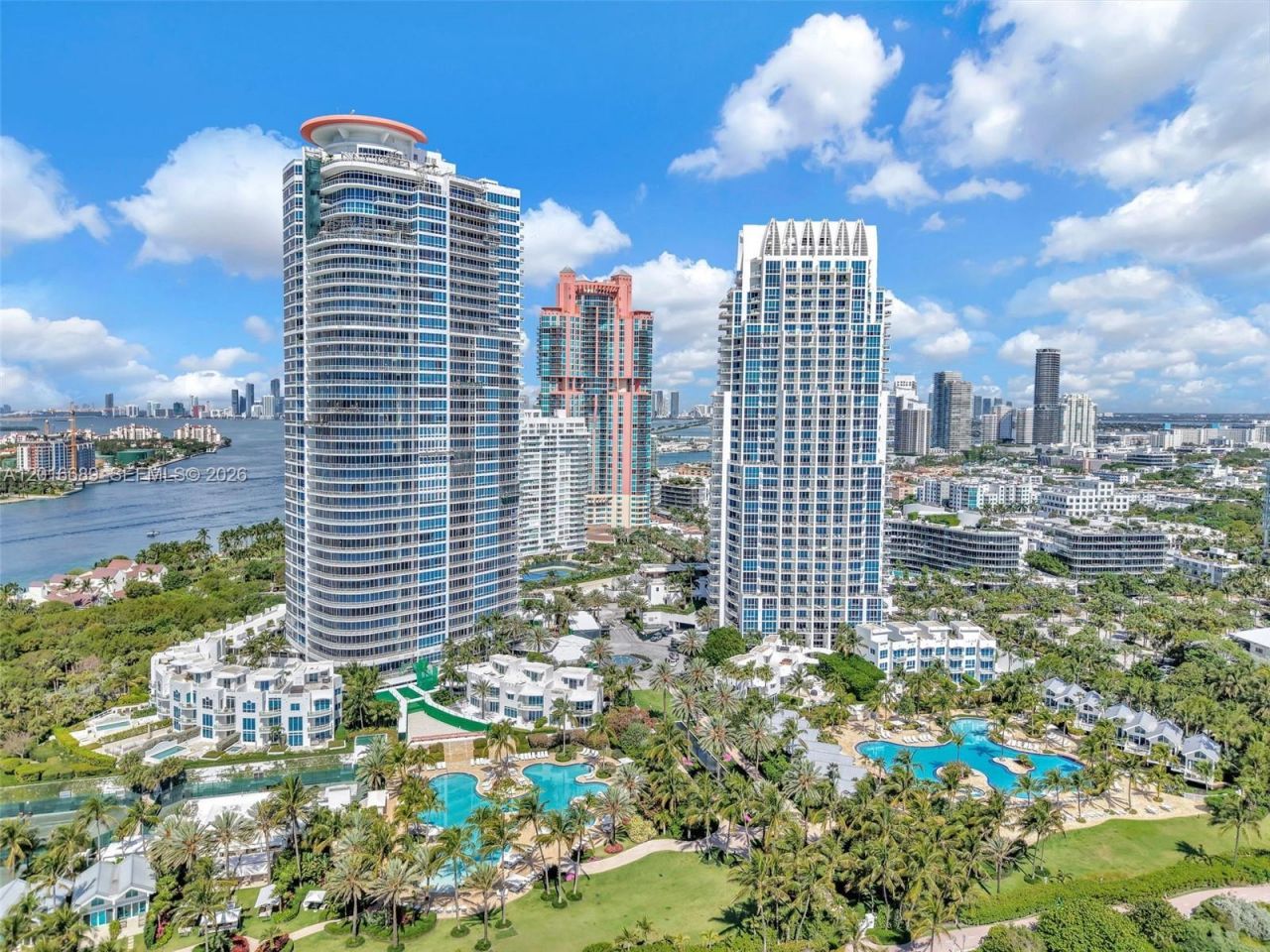 100 S Pointe Dr, Unit 801, Miami Beach, FL 33139 Photo
