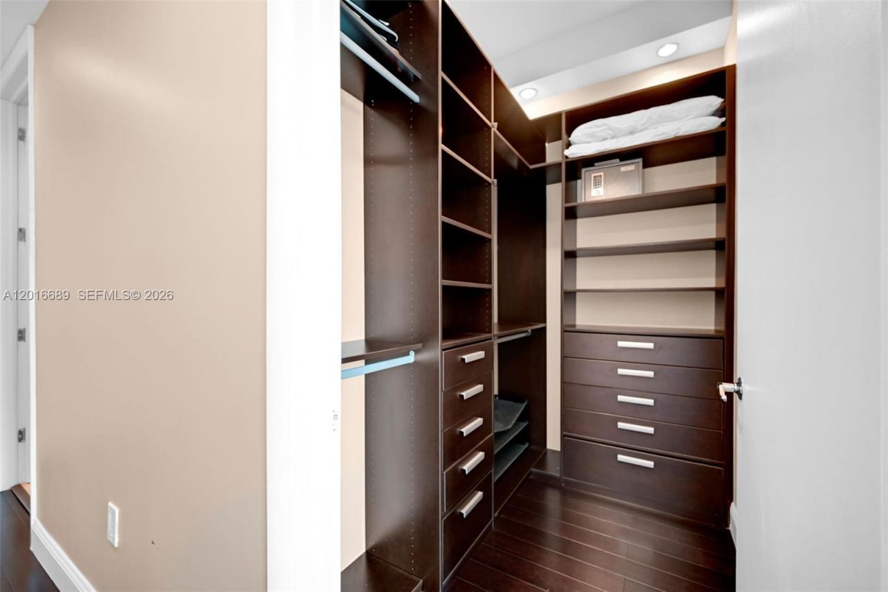 100 S Pointe Dr, Unit 801, Miami Beach, FL 33139 Photo
