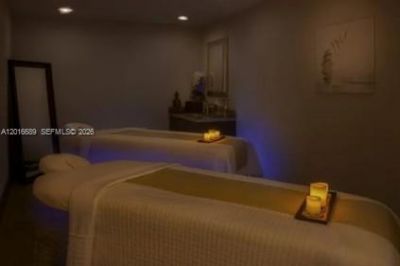 100 S Pointe Dr, Unit 801, Miami Beach, FL 33139 Photo