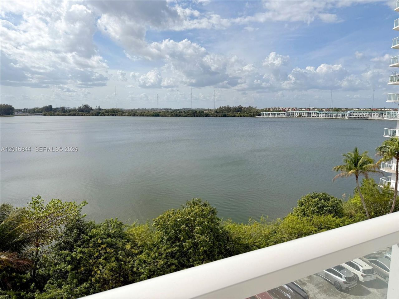 1301 NE Miami Gardens Dr , Unit 626W, Miami, FL 33179 Photo