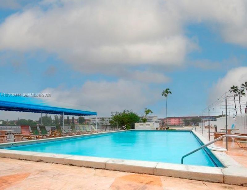 1301 NE Miami Gardens Dr , Unit 626W, Miami, FL 33179 Photo