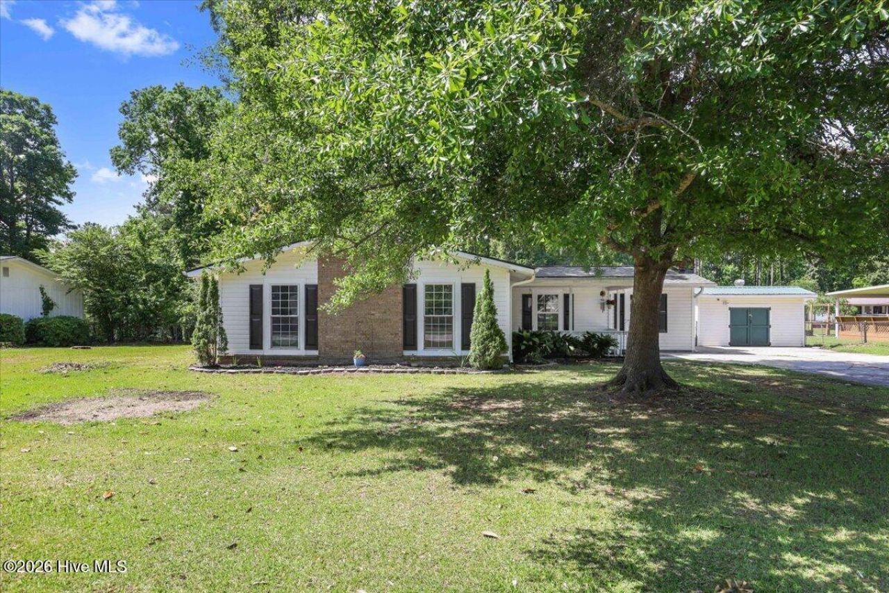 105 Walnut Creek Road, Jacksonville, NC 28546 Main Photo