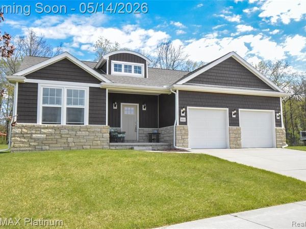 3003 Bogues View Drive, Oceola Twp, MI 48843