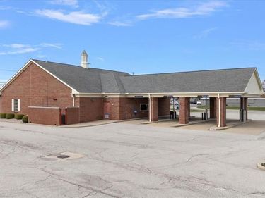 15530 S Telegraph Road , Monroe Twp, MI 48161