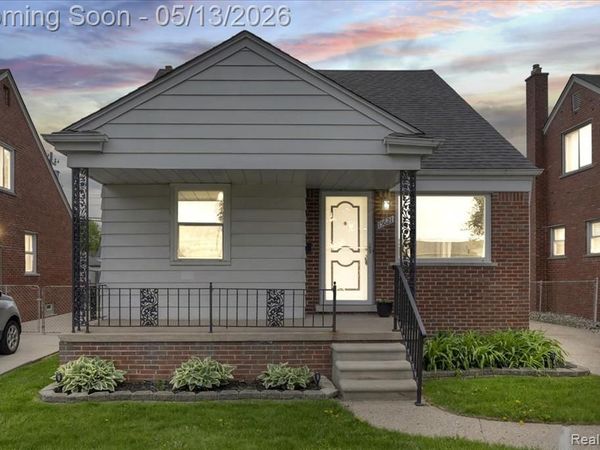 15621 Hanfor Avenue, Allen Park, MI 48101