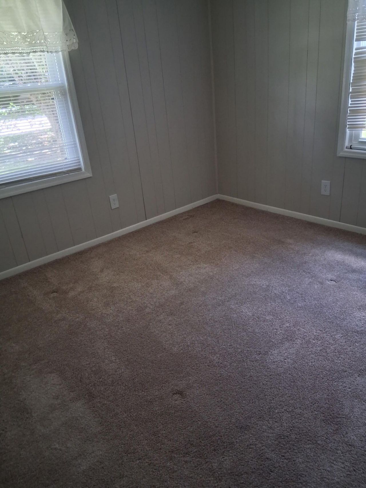 949 Nance Street Photo 10