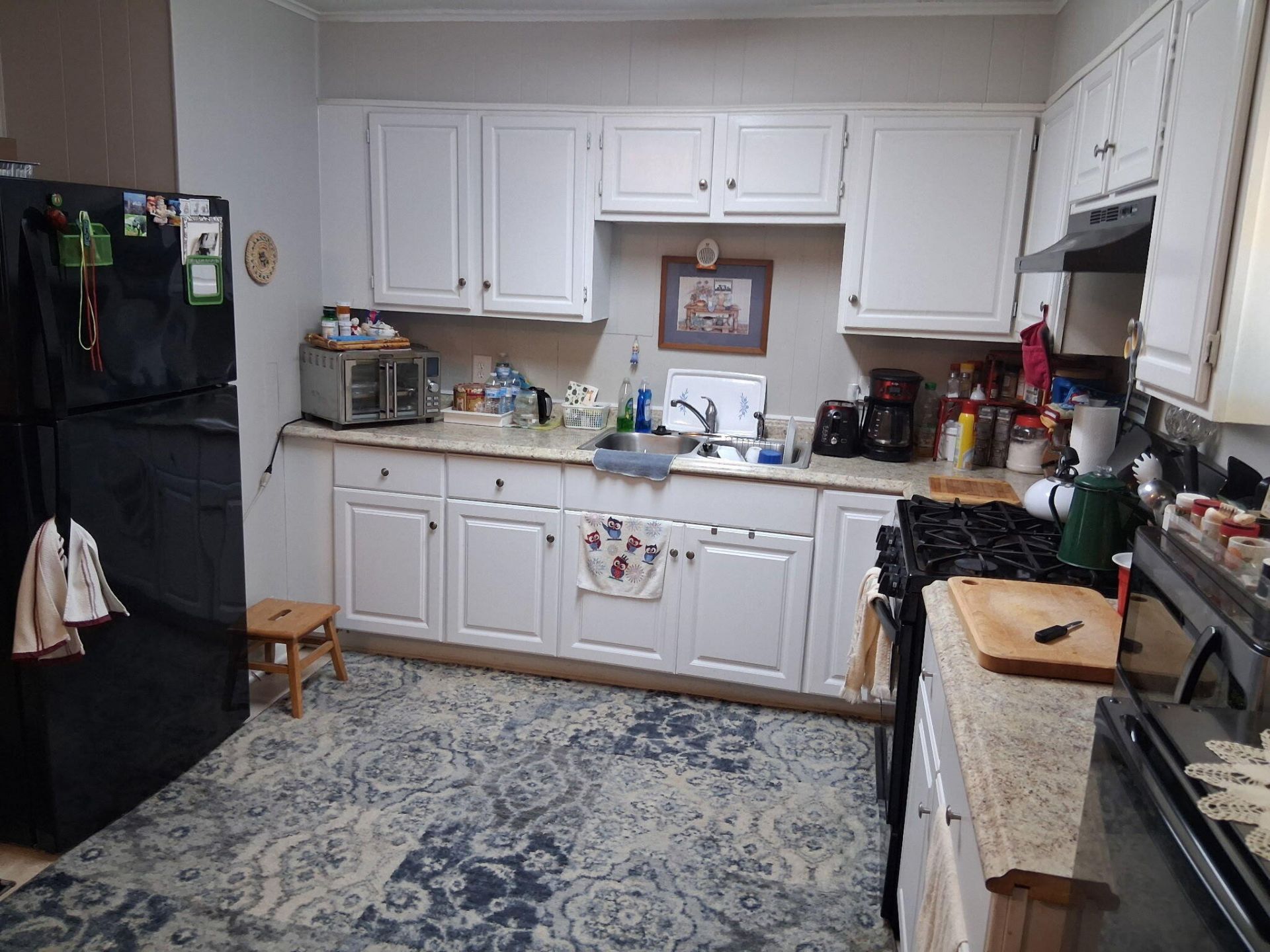 949 Nance Street Photo 5