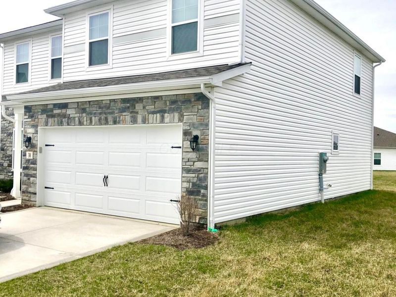 38 Sunbeam Court , Delaware, OH 43015 Photo 2