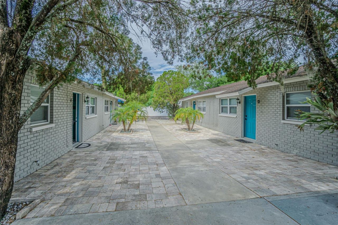 7226 Donald Avenue , Tampa, FL 33614 Photo