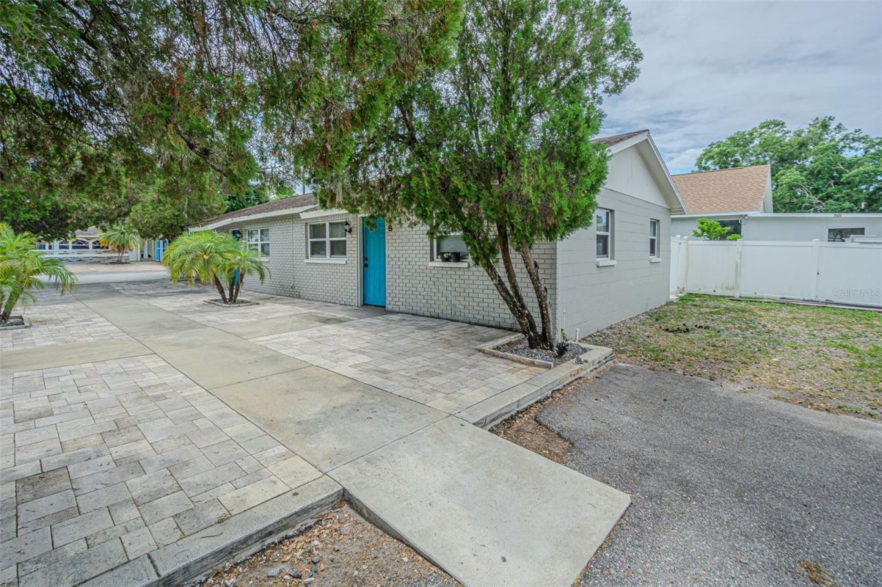 7226 Donald Avenue , Tampa, FL 33614 Photo