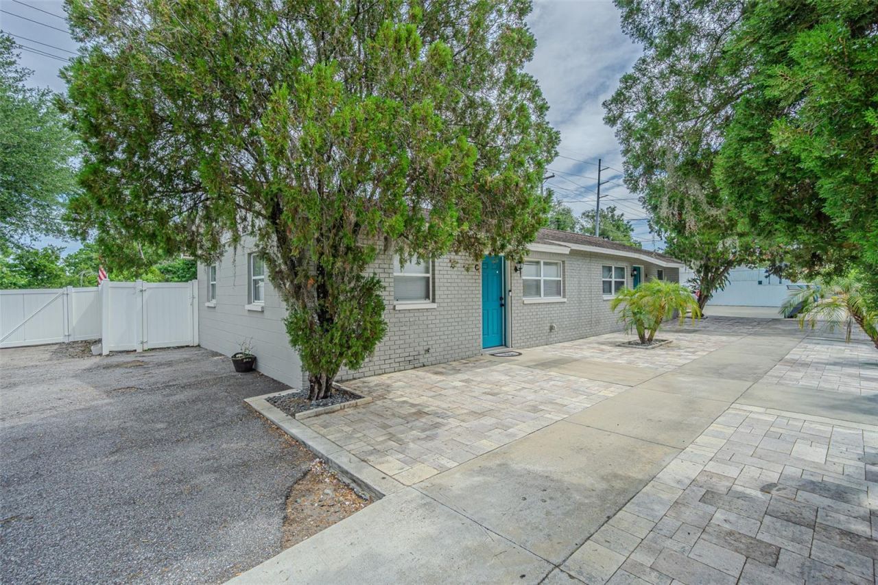 7226 Donald Avenue , Tampa, FL 33614 Photo