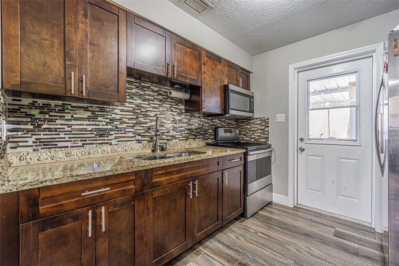 7226 Donald Avenue , Tampa, FL 33614 Photo